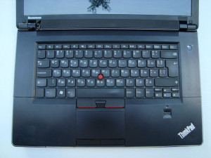 Лаптоп Lenovo ThinkPad Edge 15 Intel i3-330M 4GB DDR3 250GB HDD (втора употреба)